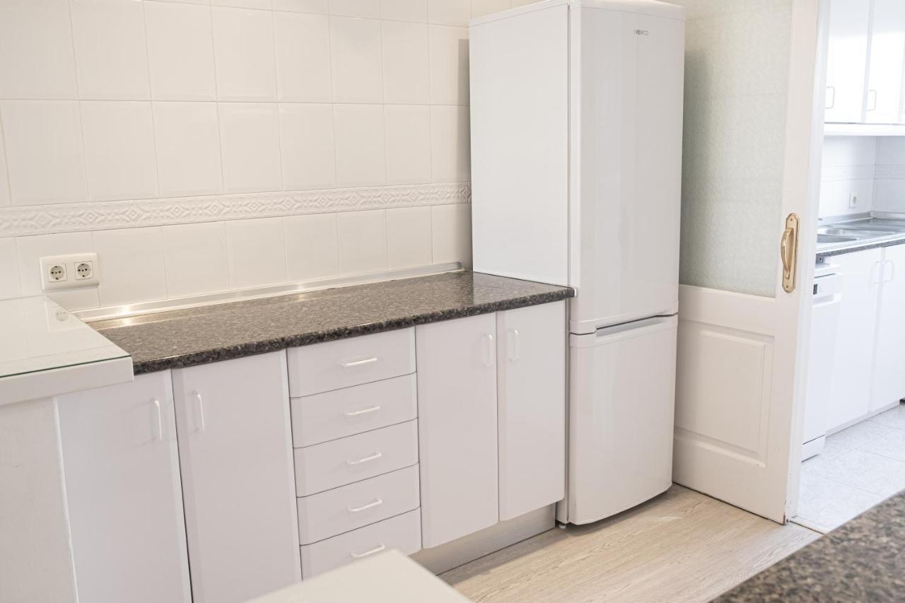Moderne Ferienwohnung Primavera كولونيا سانت خورذي المظهر الخارجي الصورة